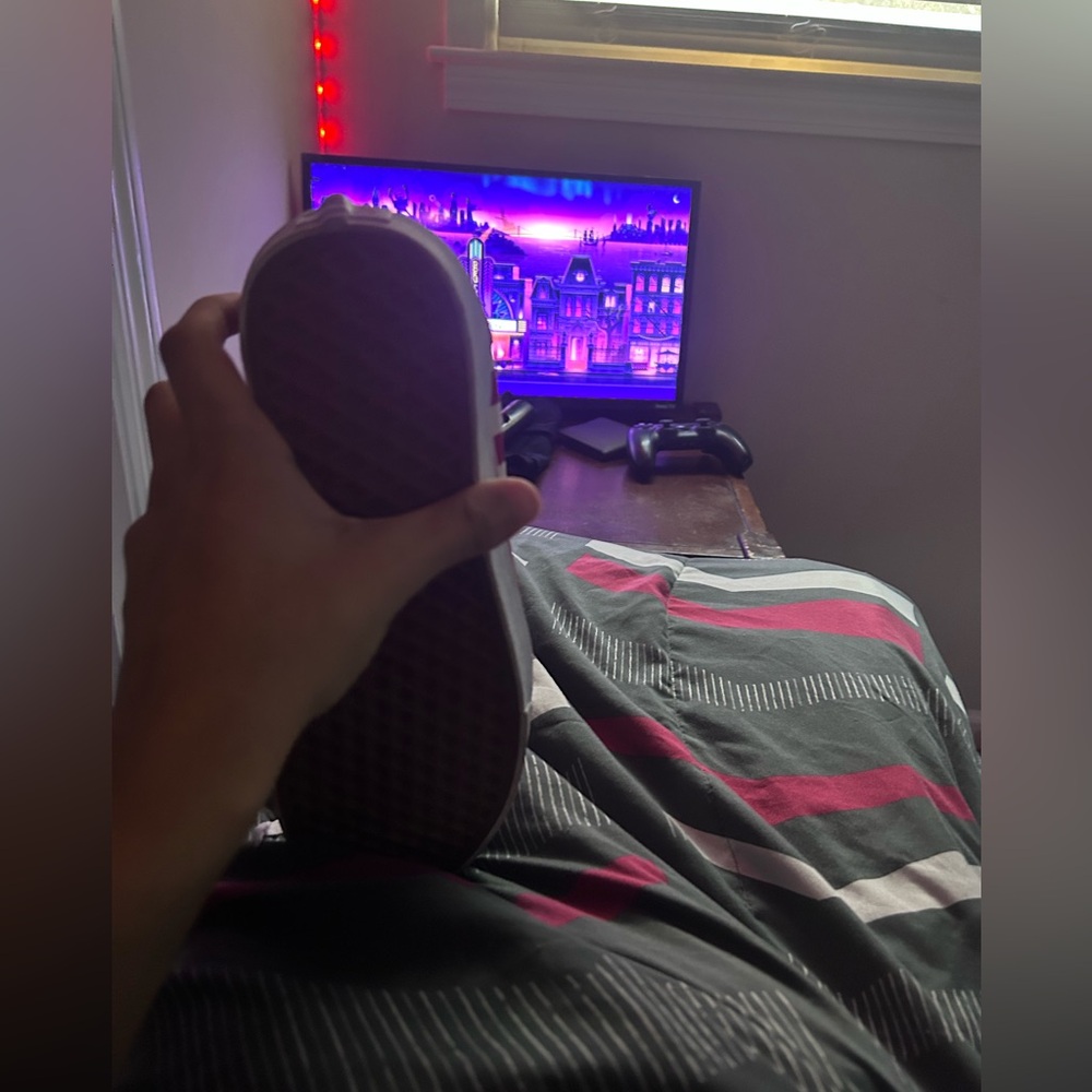 Checkered red vans - Picture 8 of 8